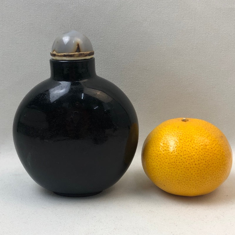 Large Dark Peking Glass Snuff Bottle With Agate Stopper (Spoon Missing), Early 20th Century, Chinese Custom Seal On Base.