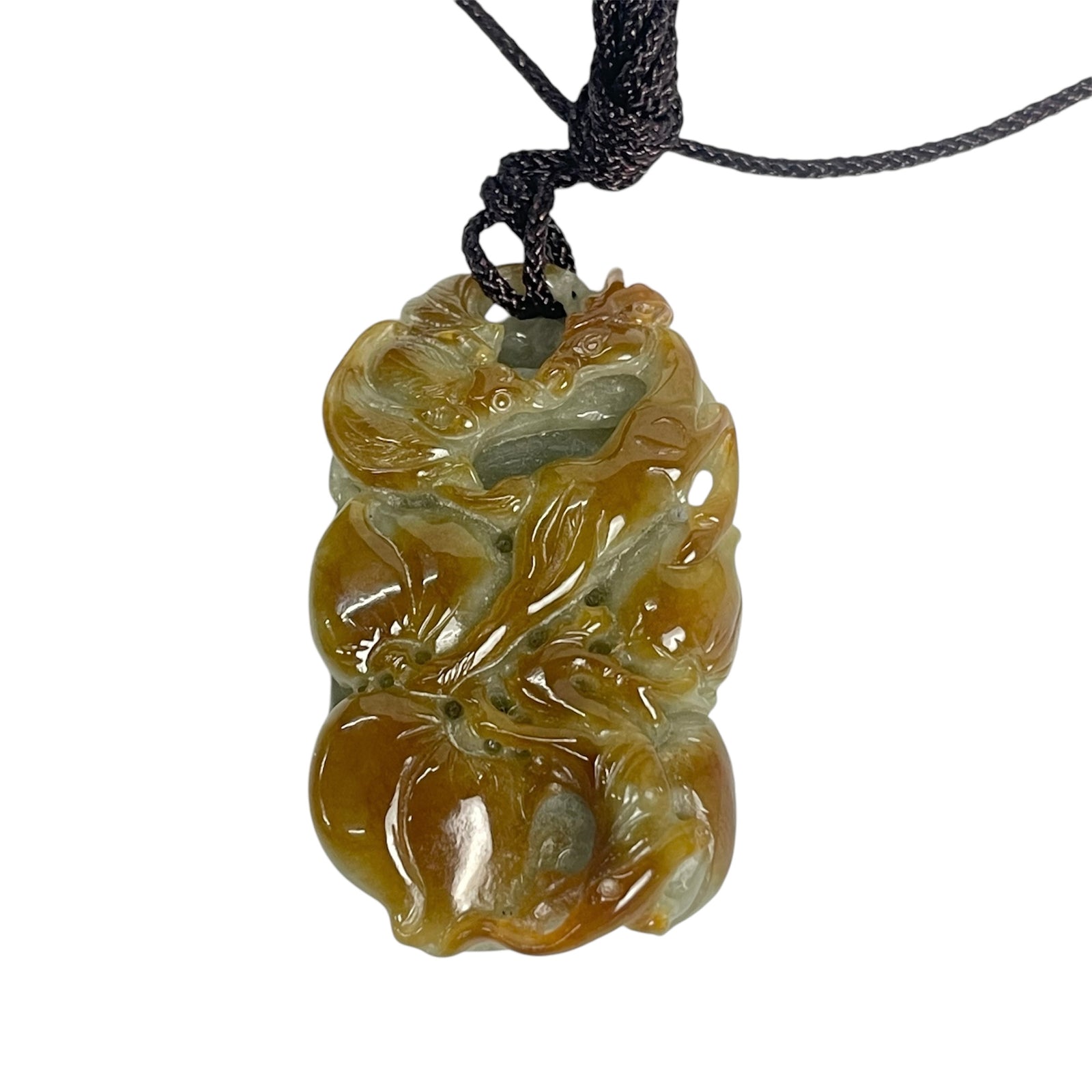 jadeite pendant front