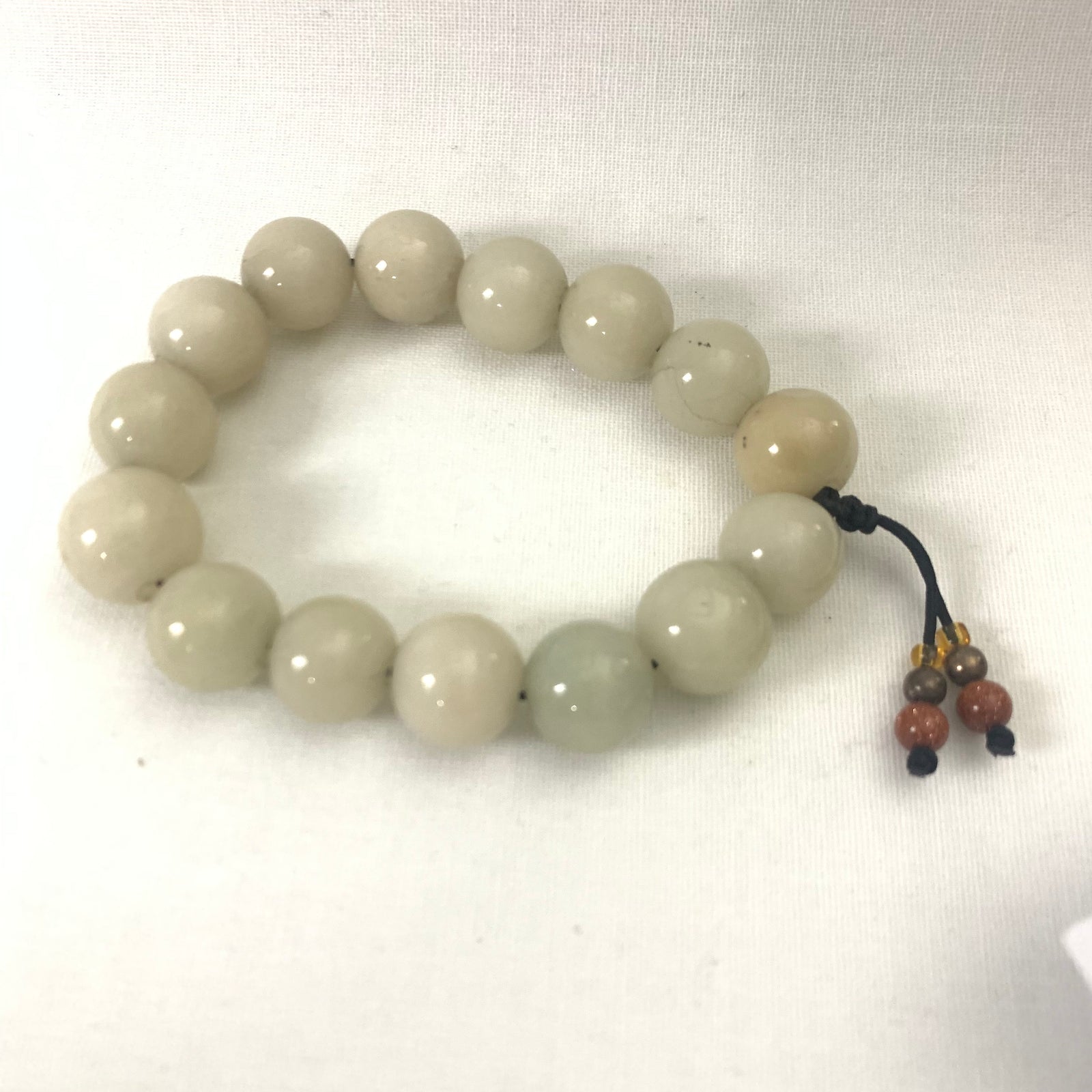 Old Jade Bead bracelet