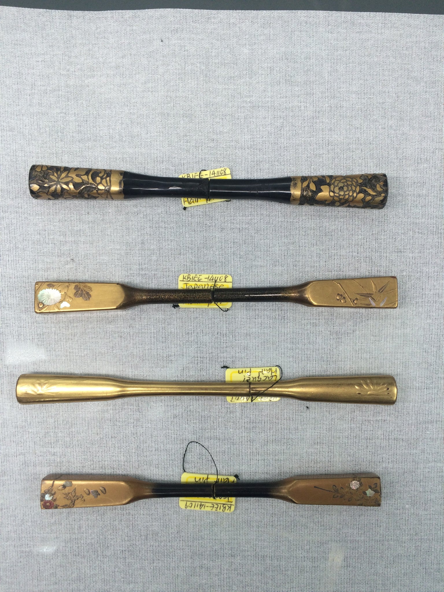 Japanese lacquer hair pins, Meiji period (each)