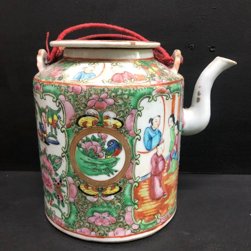 Antique Chinese Cantonese Tea pot, small chip on rim