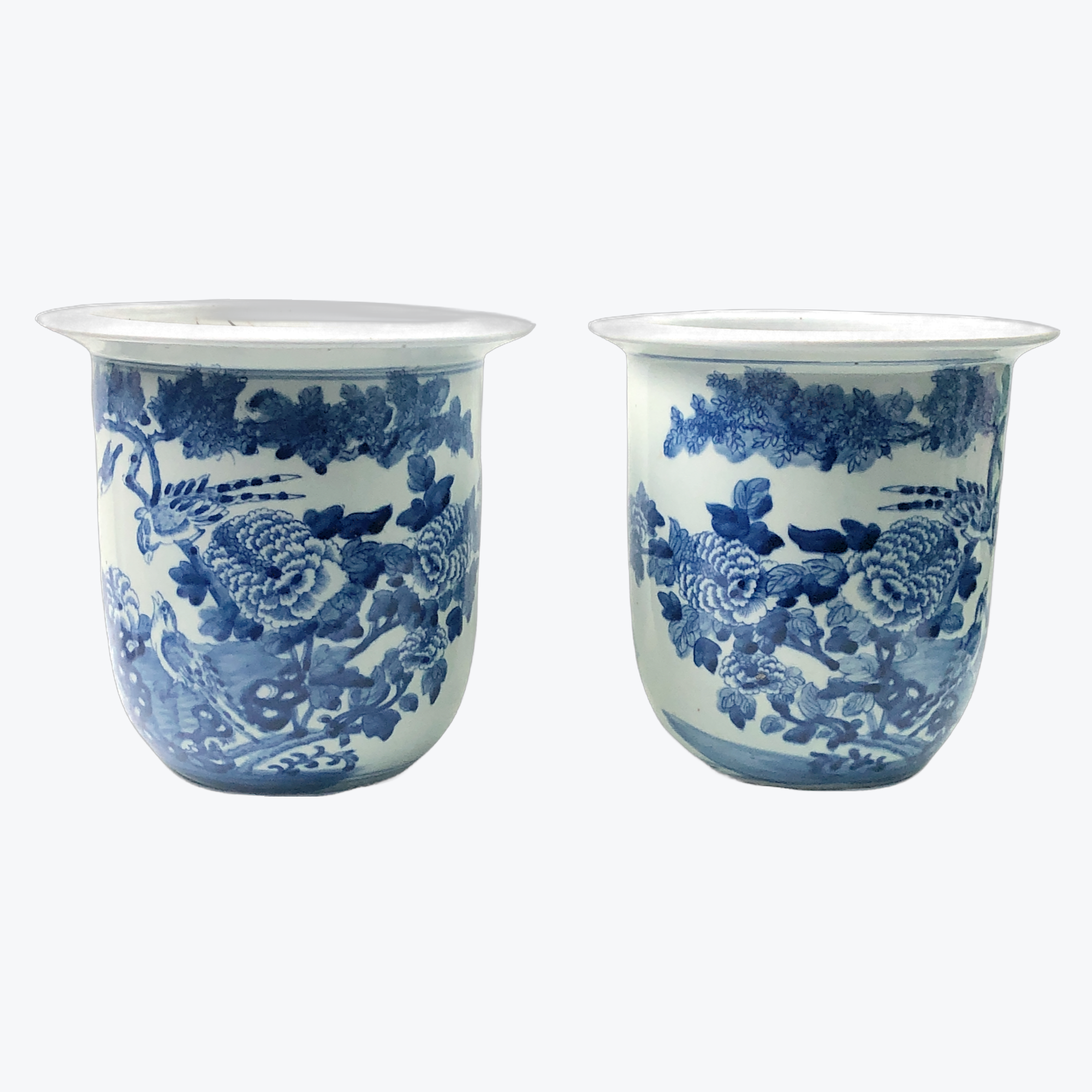 Chinese pair of blue and white birds and flowers themed jardinieres, early 20th century,21.5cm high