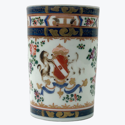 Chinese export armorial porcelain tankard. 18th century,12cm