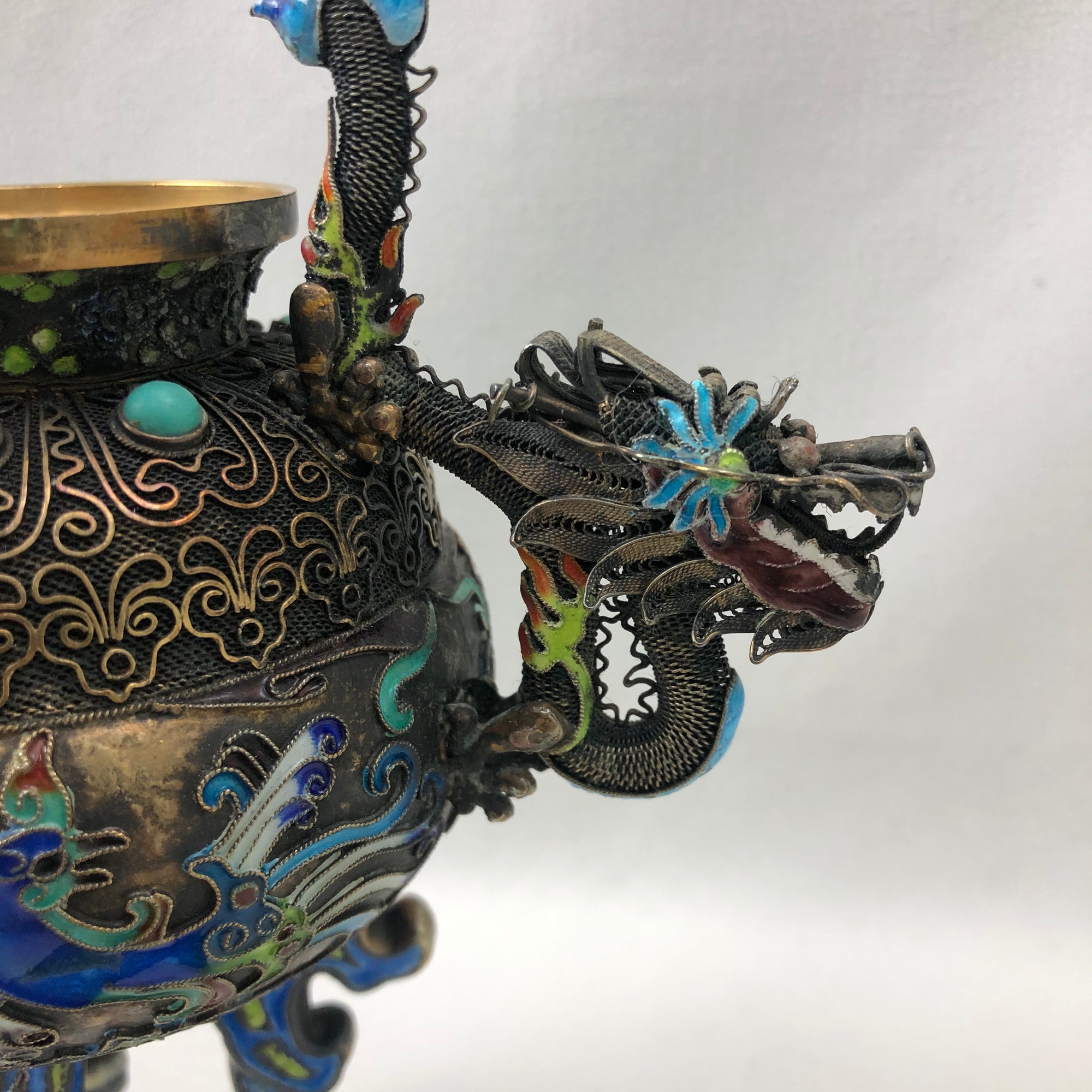 中国 古銅鍍金 刻蓮花文 香炉 C R3455 中国 古銅鍍金 刻蓮花文 香炉 C R3455 金属工芸